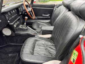 Image 21/29 de Jaguar E-Type (1969)