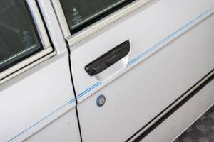 Image 41/50 of BMW 320i (1981)