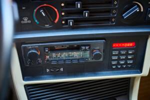 Bild 16/40 von BMW M 635 CSi (1984)