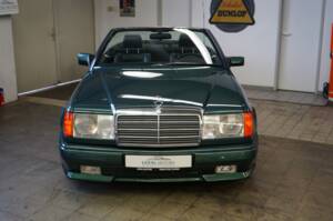 Image 24/38 of Mercedes-Benz 300 CE-24 (1992)