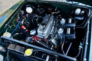 Image 4/50 of MG MGB (1974)
