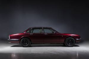 Bild 1/33 von Jaguar XJ 40 3.2 (1991)
