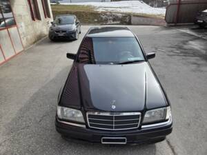 Bild 1/16 von Mercedes-Benz C 36 AMG (1994)