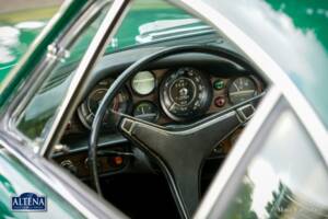 Bild 33/55 von Volvo 1800 E (1972)