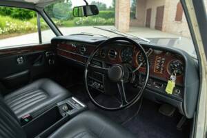 Image 36/50 of Rolls-Royce Silver Wraith II (1979)