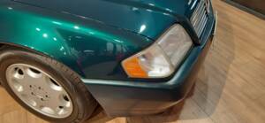 Imagen 23/33 de Mercedes-Benz SL 320 (1994)