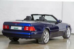 Image 6/36 de Mercedes-Benz SL 320 "Final Edition" (2000)