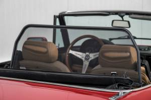 Bild 37/50 von Alfa Romeo 2.0 Spider (1992)