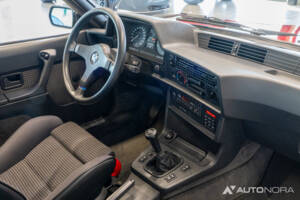 Bild 48/51 von BMW M 635 CSi (1985)