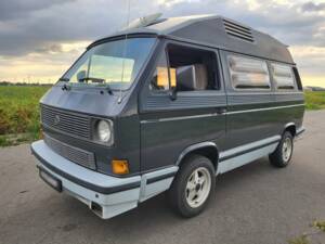 Image 7/8 of Volkswagen Dehler T3-Profi (1985)