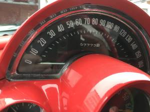 Image 20/25 of Chevrolet Corvette (1962)