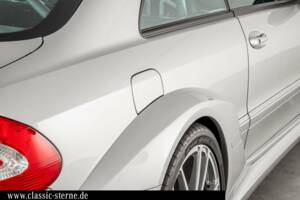 Imagen 12/15 de Mercedes-Benz CLK DTM AMG (2007)
