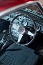 Immagine 20/29 di MG MGB GT V8 (1974)