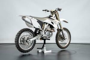 Image 4/50 de Yamaha DUMMY (2007)