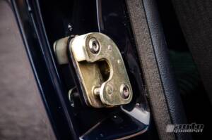 Bild 15/20 von Porsche 911 Carrera 3.2 (1986)