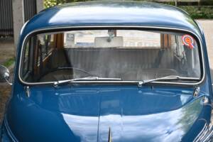 Image 17/37 of Morris Minor 1000 Traveller (1971)