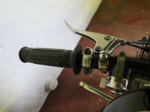 Image 13/50 of Vincent Black Shadow C (1953)