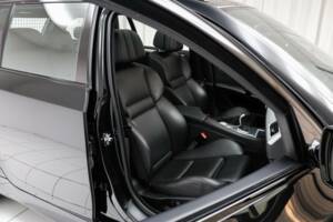 Bild 7/21 von BMW M5 Touring (2009)