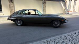 Image 6/81 de Jaguar Type E (2+2) (1969)
