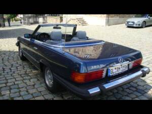 Bild 40/54 von Mercedes-Benz 380 SL (1982)