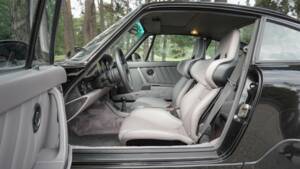 Bild 12/53 von Porsche 911 Turbo 3.3 (1991)