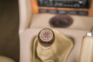 Bild 28/50 von MG RV8 (1993)