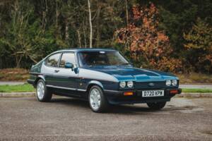 Image 1/9 de Ford Capri 2,8i (1987)