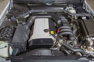 Bild 20/20 von Mercedes-Benz SL 280 (1994)
