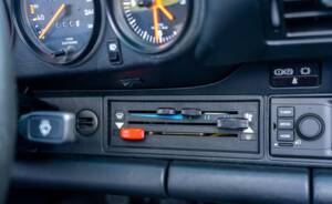 Bild 17/21 von Porsche 911 Carrera 3.2 (1987)