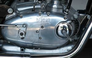 Image 54/64 of Ducati 350 Desmo (1971)
