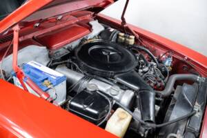 Image 37/38 of Mercedes-Benz 350 SL (1973)