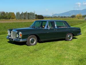 Image 21/39 of Mercedes-Benz 300 SEL 6.3 (1970)