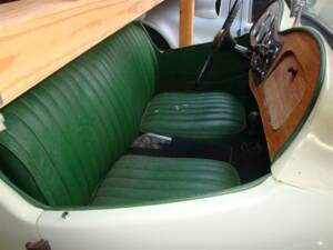Image 6/12 of MG TD (1955)