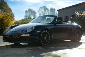Image 10/50 of Porsche 911 Carrera GTS (2011)