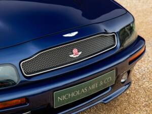 Immagine 34/50 di Aston Martin V8 Volante (1999)