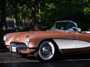 Image 29/36 of Chevrolet Corvette (1956)