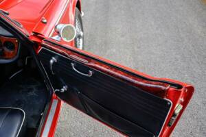 Image 24/30 of Triumph TR 5 PI (1968)