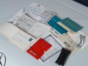 Afbeelding 34/57 van Mercedes-Benz 280 SL (1969)