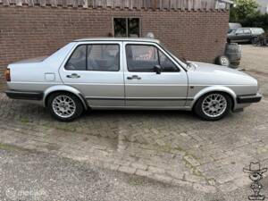 Bild 6/31 von Volkswagen Jetta 2,0 (1984)