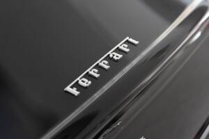 Image 27/47 of Ferrari 550 Maranello (1997)