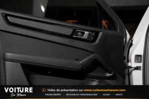 Bild 24/24 von Porsche Cayenne Coupé E-Hybrid (2022)
