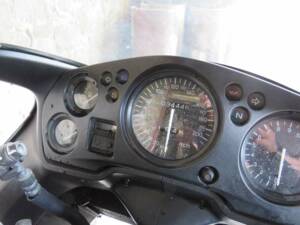 Bild 14/37 von Honda DUMMY (1998)