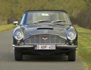 Imagen 34/50 de Aston Martin DB 6 Vantage Volante (1969)