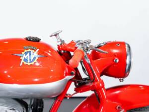 Image 38/50 of MV Agusta DUMMY (1957)