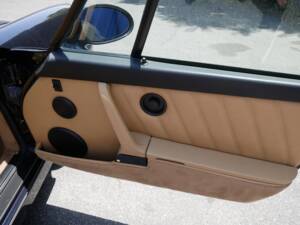 Afbeelding 13/15 van Porsche 911 Carrera 4 (1991)
