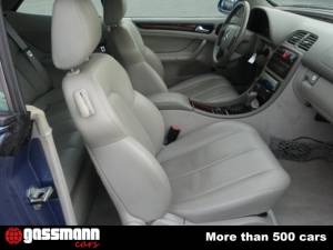 Immagine 11/15 di Mercedes-Benz CLK 320 (1998)