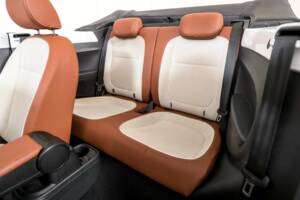 Imagen 32/50 de Volkswagen Beetle 1.2 TSI (2014)