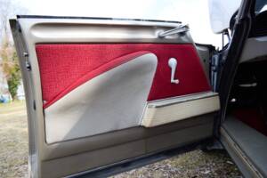 Image 24/28 of Citroën ID 19 (1966)