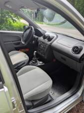 Bild 7/10 von Ford Fiesta 1.4 (2002)