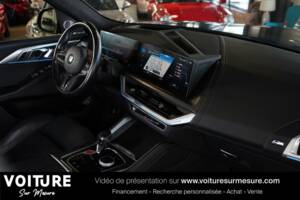 Image 40/50 de BMW XM (2023)